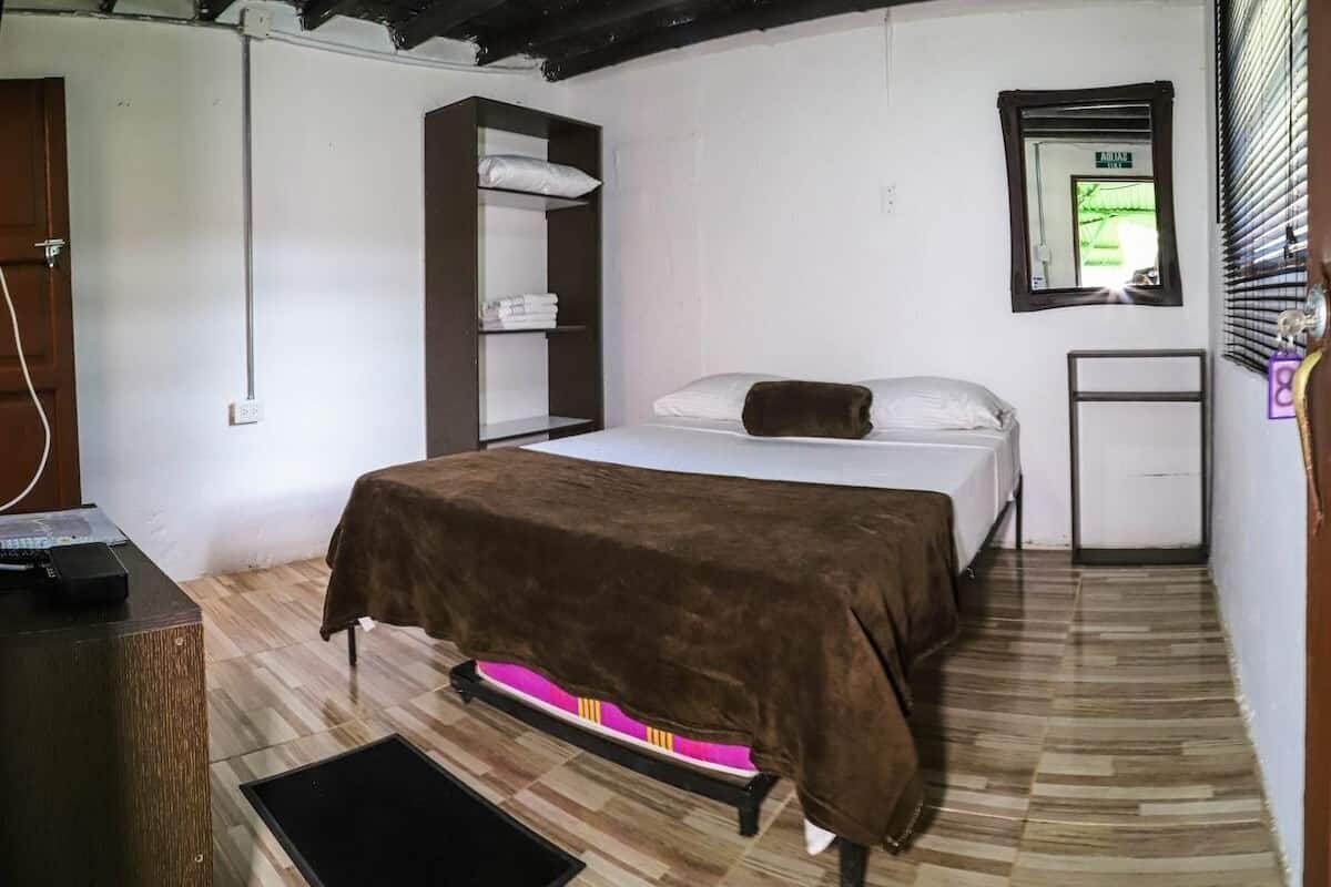 Basic Double Room | 1 bilik tidur, Wi-fi percuma, cadar katil, akses kerusi roda