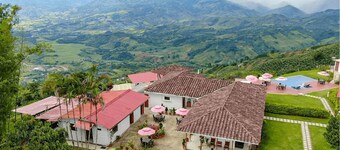 Finca Hotel Los Guayacanes