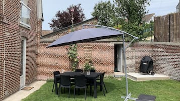 Buiten dineren