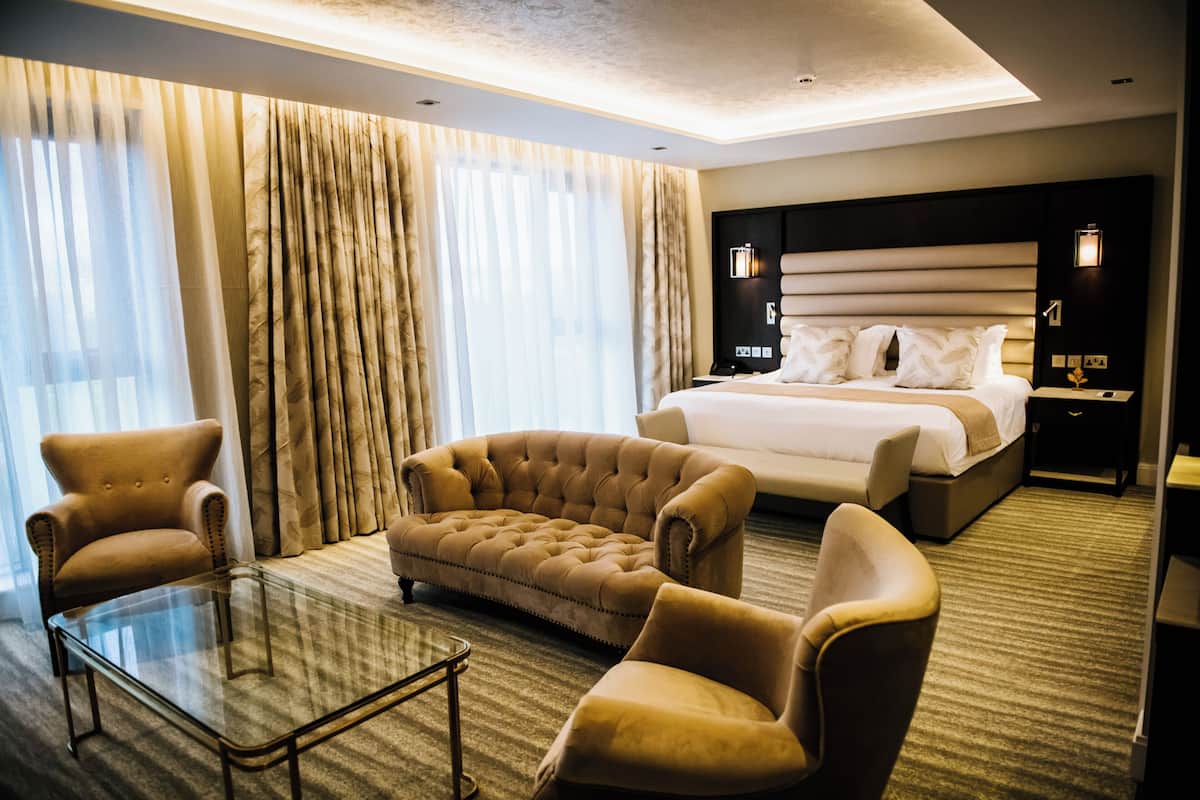 Superior Suite | 1 bedroom, in-room safe, desk, laptop workspace