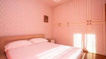 2 Schlafzimmer, Bettwäsche
