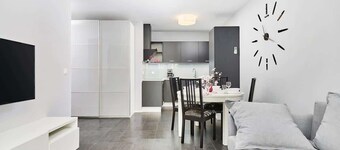 Air-conditioned Apartment in Wroclaw | Terrace and Parking