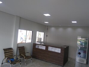 Lobby - Ami Hotel (Varzea Grande)