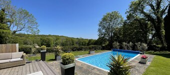 Countryside House Near Battle