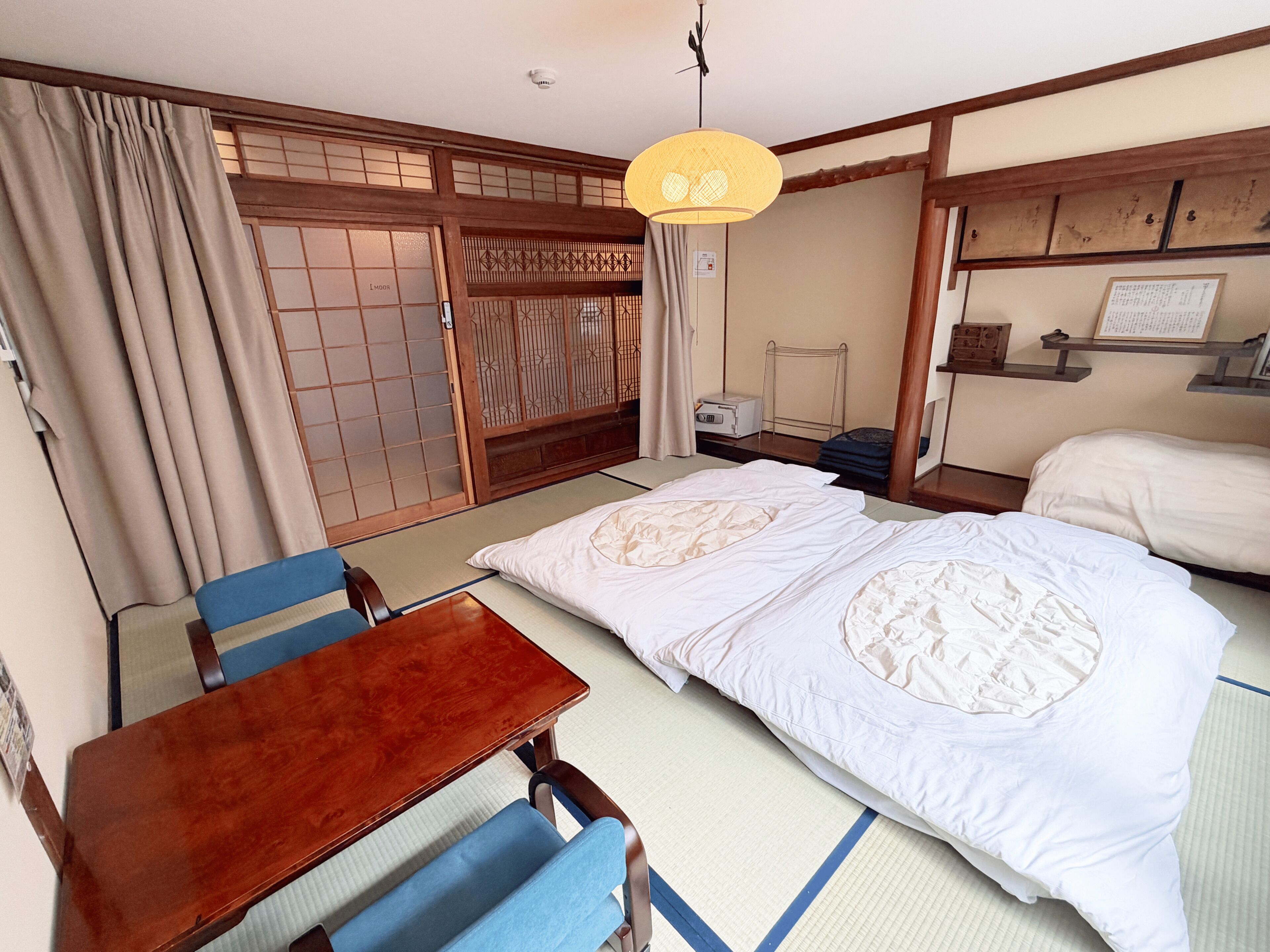 In-room safe, laptop workspace, free WiFi