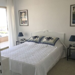 2 bedrooms, iron/ironing board, travel crib, free WiFi