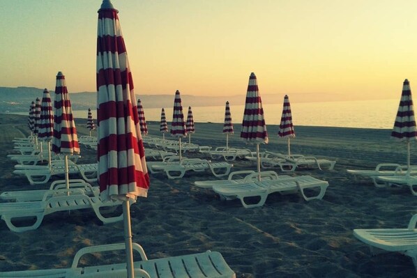 Am Strand, Strandtücher