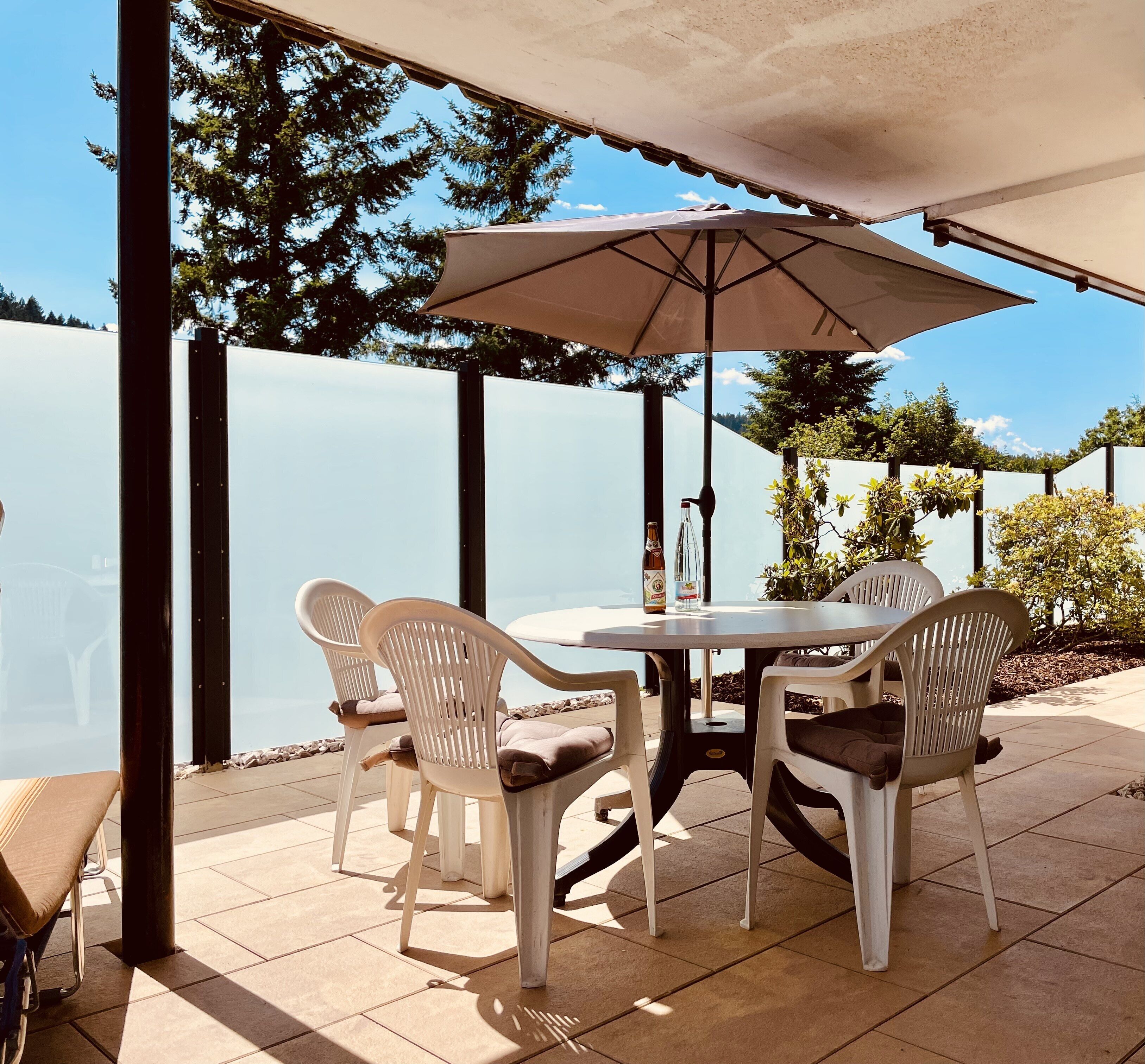 تناول الطعام بالخارج