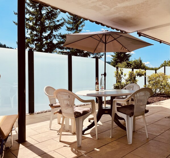 Outdoor dining - House-Jenni. The small town pearl in the Black Forest.  (Freudenstadt)