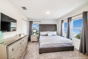 Stadtwohnung, 5 Schlafzimmer | 5 Schlafzimmer, individuell dekoriert, individuell eingerichtet