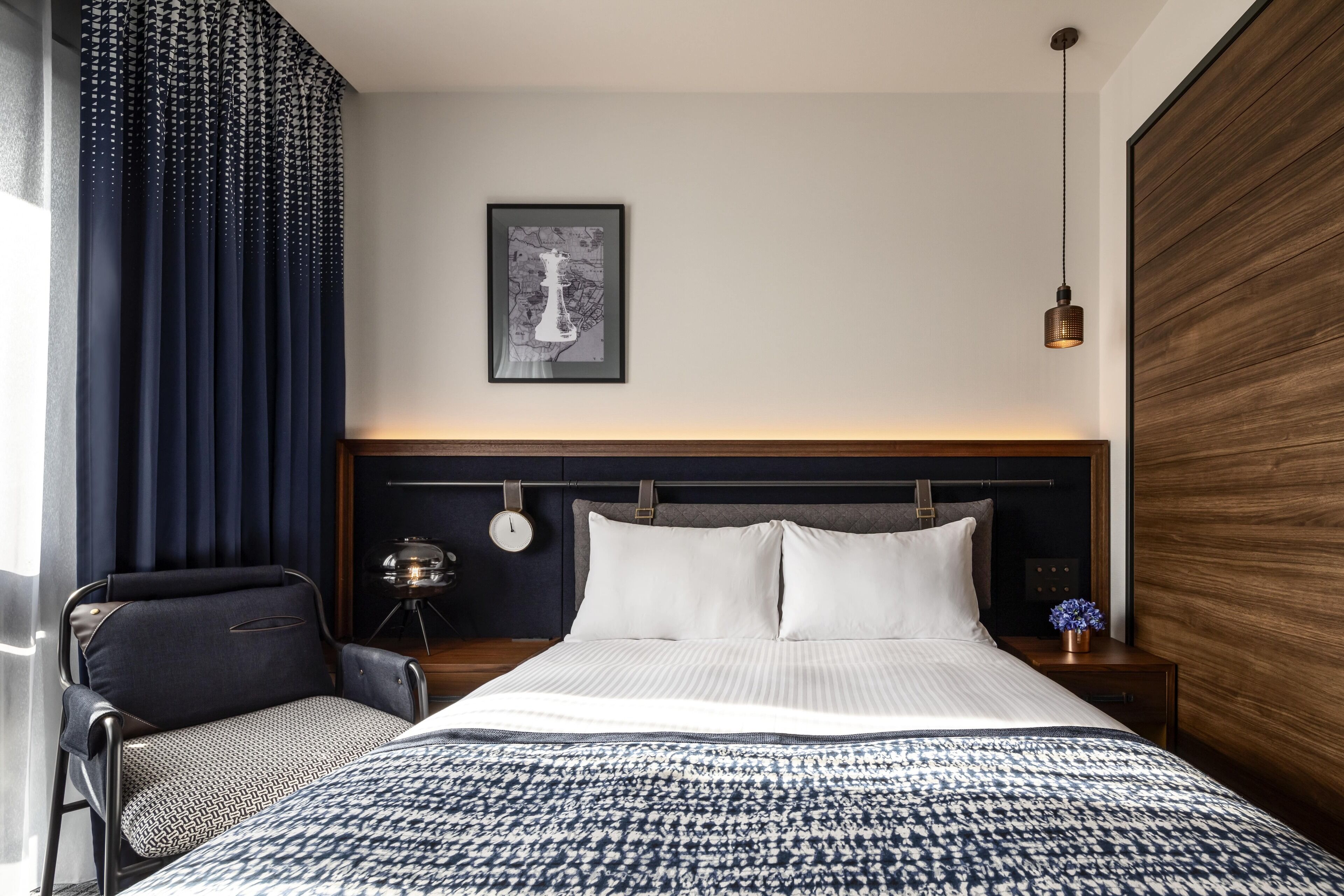Lively Double Room | In-room safe, desk, laptop workspace, blackout drapes