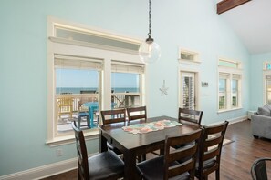 House, 3 Bedrooms | Dining