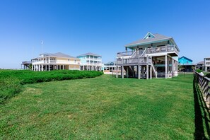 House, 3 Bedrooms | Exterior