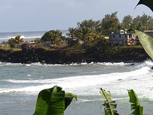 Sweet home near the sea