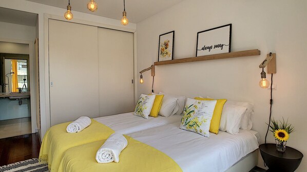 2 bedrooms, iron/ironing board, free WiFi, bed sheets