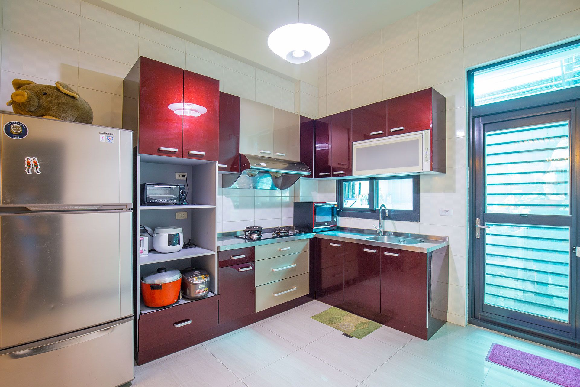 Shared fridge, electric kettle