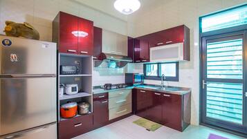 Shared fridge, electric kettle