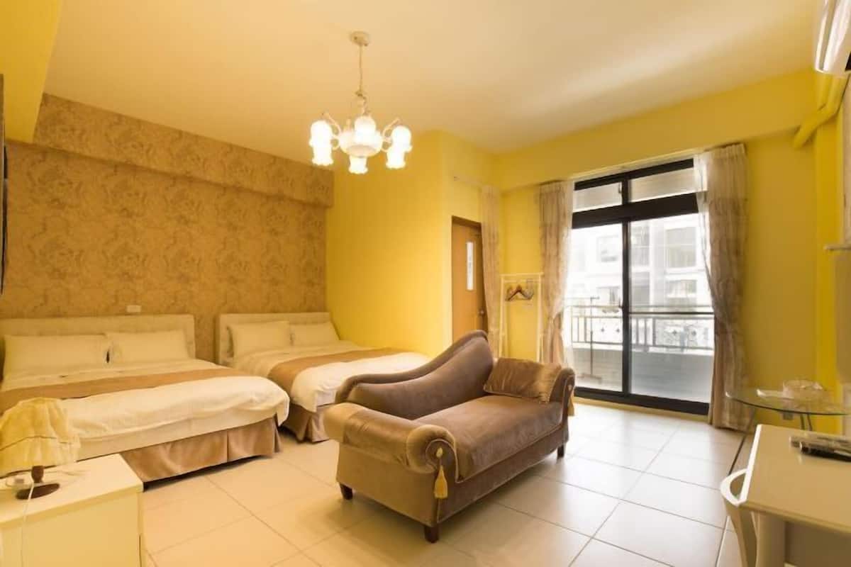 Desk, blackout curtains, free WiFi, bed sheets