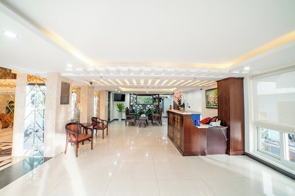 Quầy tiếp tân