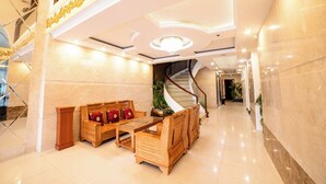 Reception - Lychee Hotel (Da Nang)