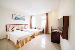 1 bedroom, minibar, individually furnished, desk