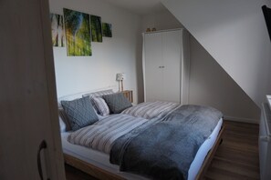 1 Schlafzimmer, WLAN, Bettwäsche