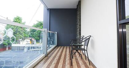 OYO 1094 Guest House 360