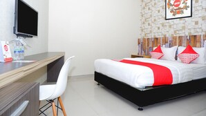 Unclassified image, 2 of 42, button - OYO 1094 Guest House 360 (Purwokerto)