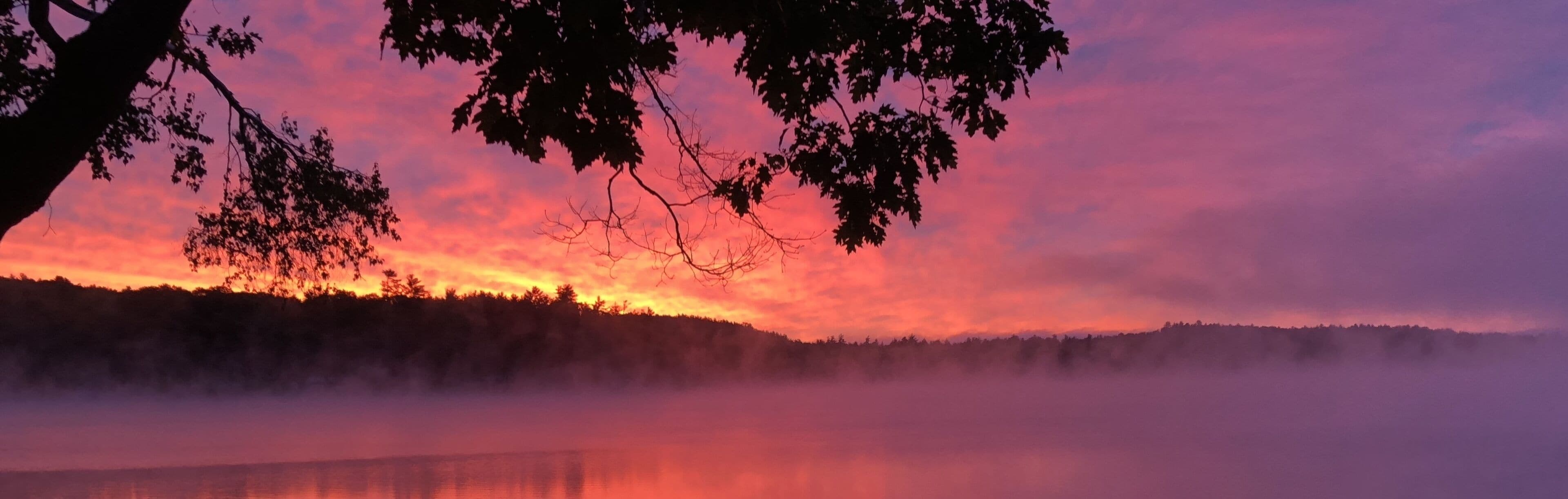 Stunning Lake House on Beautiful Webster Lake, Perfect for your Summer Get-Away.