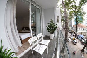 Kamar Triple Deluks | Balkon