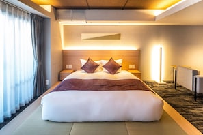 Premium bedding, in-room safe, blackout curtains, iron/ironing board - RESI STAY Mayu Grace Hotel (Kyoto)