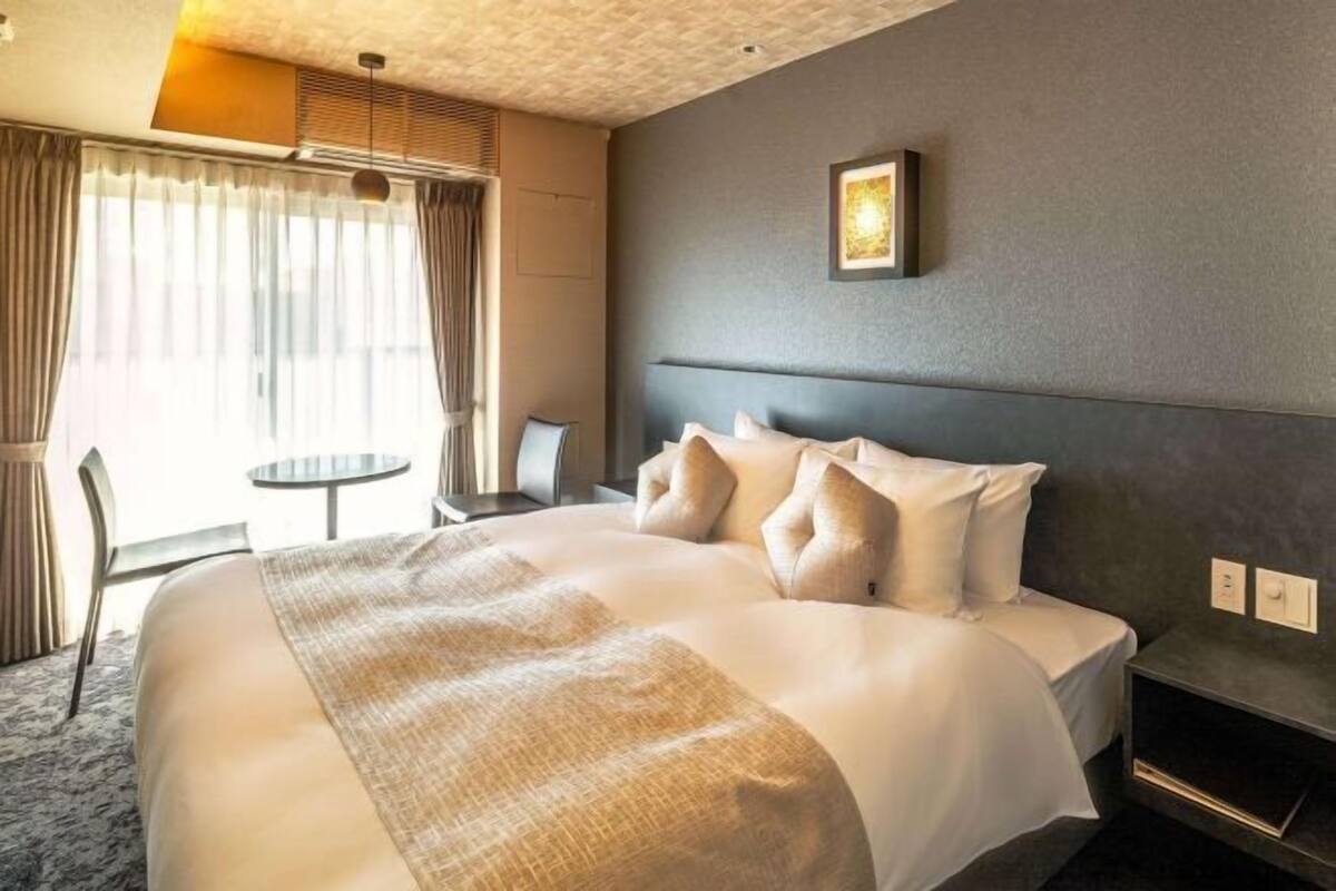 Biancheria da letto di alta qualità, una cassaforte in camera