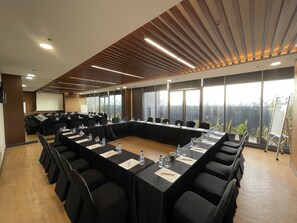 Meeting facility - Summit Hotel Greenhills (San Juan)