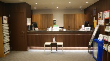 Premium bedding, down comforters, pillowtop beds, blackout drapes