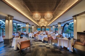 Breakfast, lunch and dinner served - Kuwarasan A Pramana Experience (Tegallalang)