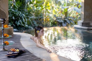 Couples treatment room(s) - Kuwarasan A Pramana Experience (Tegallalang)