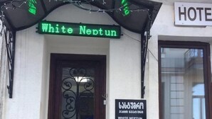 Exterior - Hotel White Neptun (Tbilisi)
