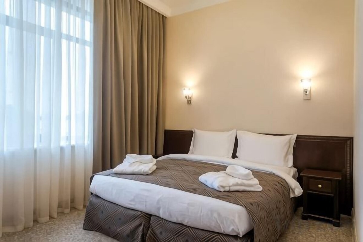Minibar, in-room safe, desk, blackout curtains
