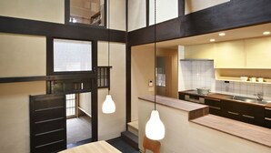 Interior - Kyo no Ondokoro Nishijin Villa 5 (Kyoto)