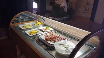 Tägliches inbegriffenes Frühstücksbuffet