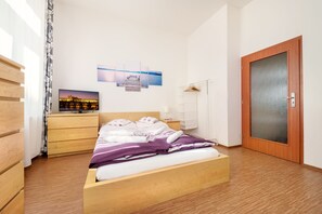 1 bedroom, iron/ironing board, free WiFi, bed sheets - Paradise Apartment (Praha 3)