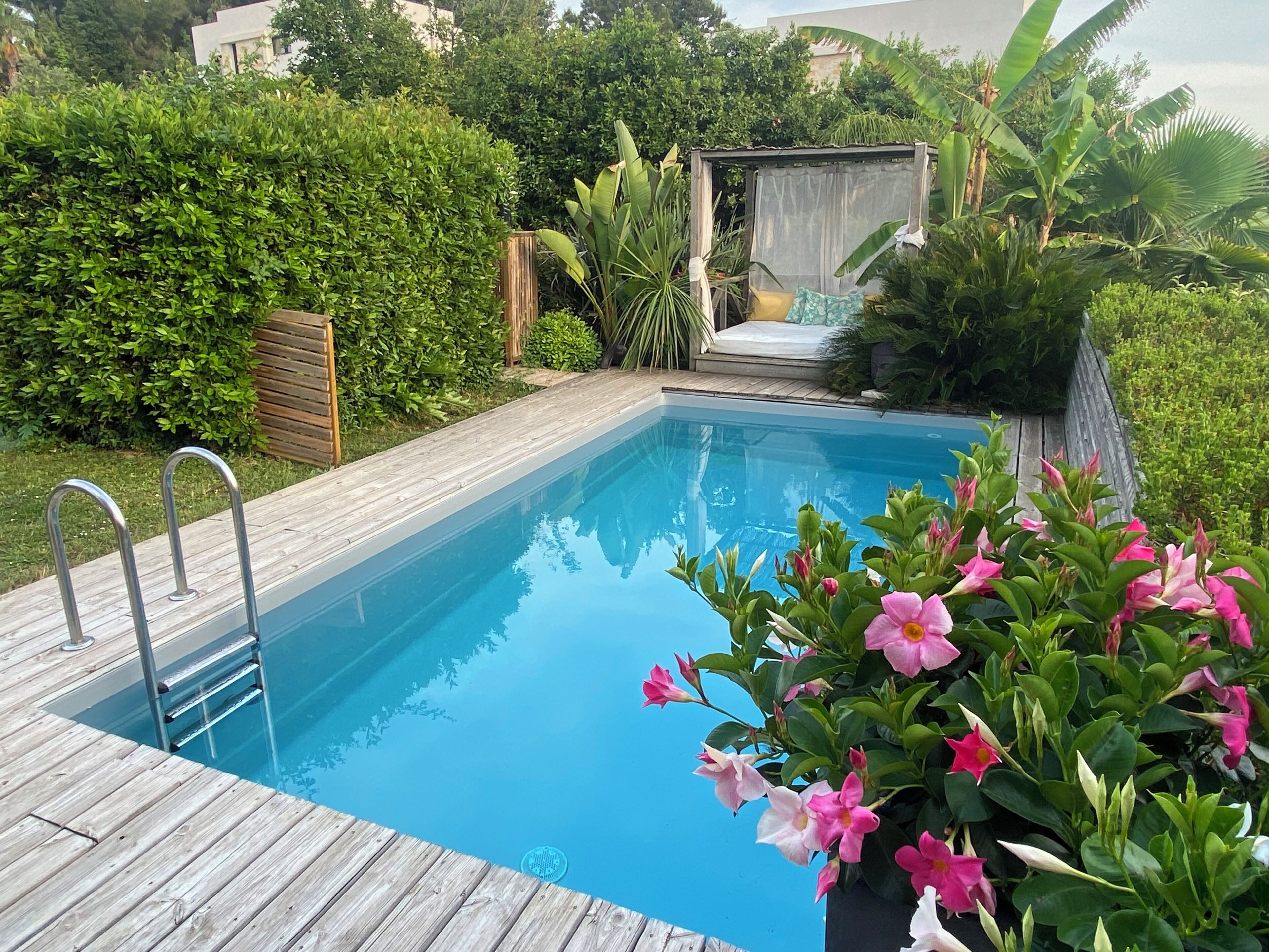 Piscine extérieure