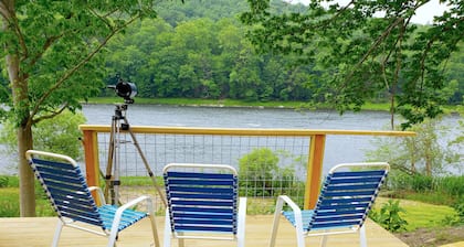 Tiny House on Spectacular Riverfront Property - Private Access to Delaware River