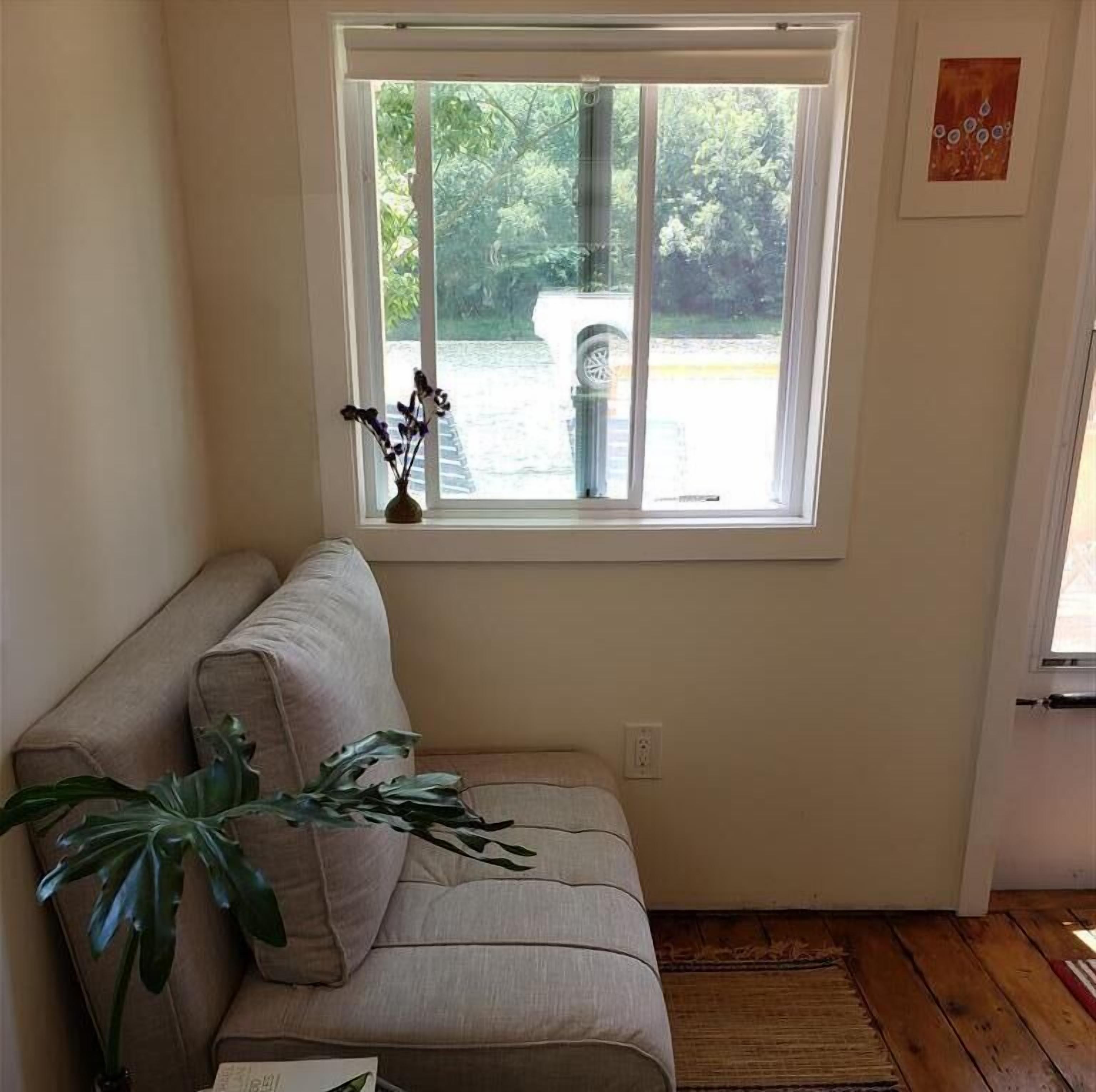 Tiny House On Spectacular Riverfront Property - Private Access To Delaware River - Pocono Mountains, PA