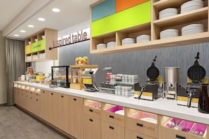 Free daily buffet breakfast