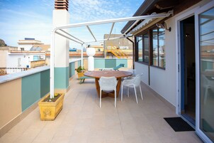 Apartamento básico, 1 habitación | Terraza o patio