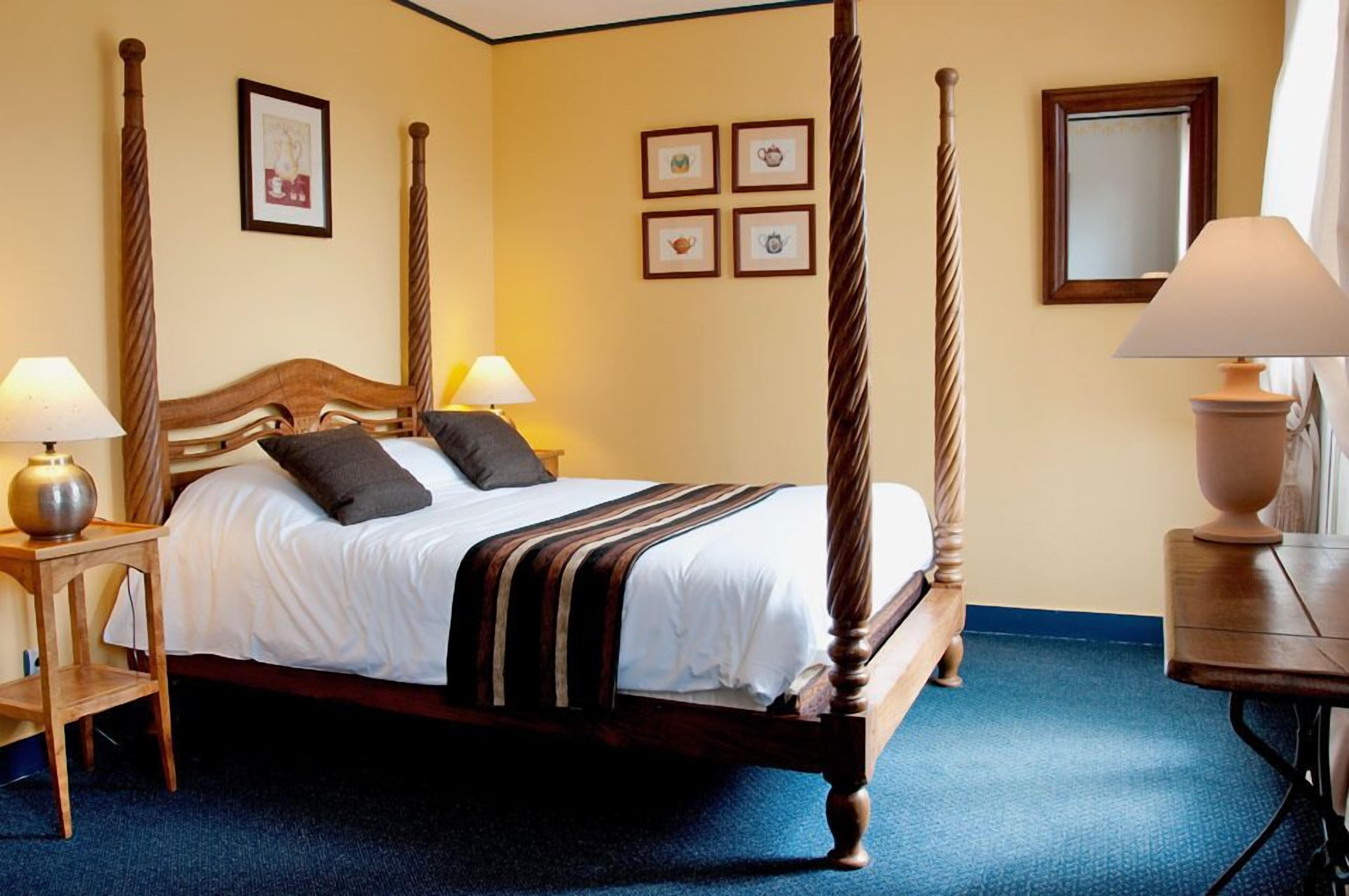 Habitación doble estándar, 1 cama matrimonial (D'antan) | 7 habitaciones y caja de seguridad en la habitación 