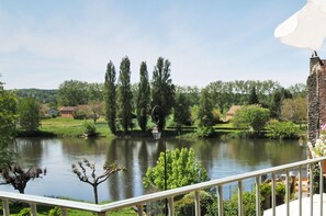 Superior dubbelrum - balkong - utsikt mot floden (Vignoble) | Balkongutsikt