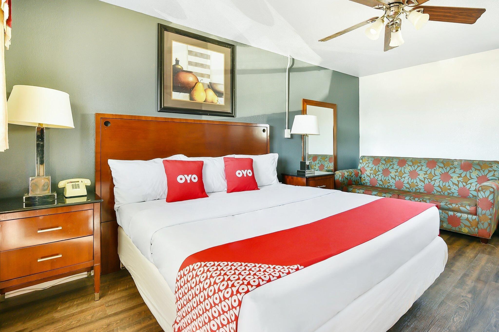 Chambre, 1 très grand lit