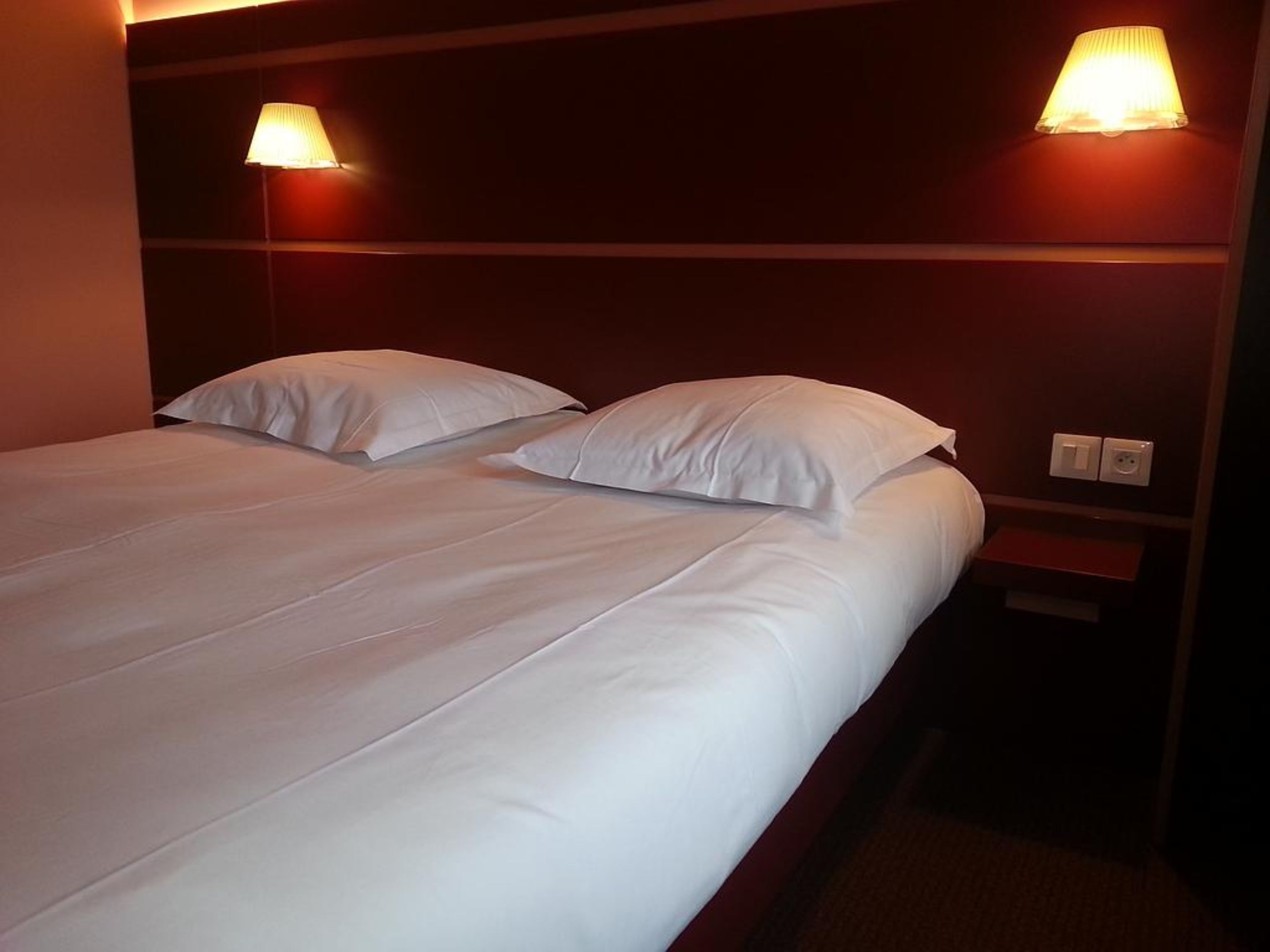 premium double room | individually decorated, individually furnished, desk, soundproofing